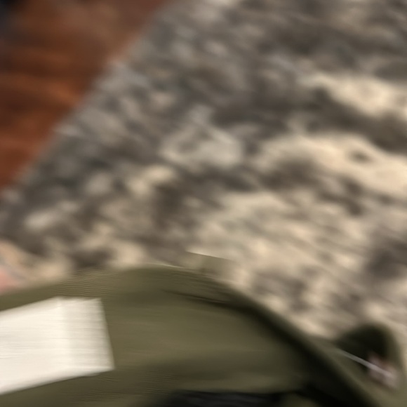 Green 7 for All Mankind Shorts - Picture 3 of 6